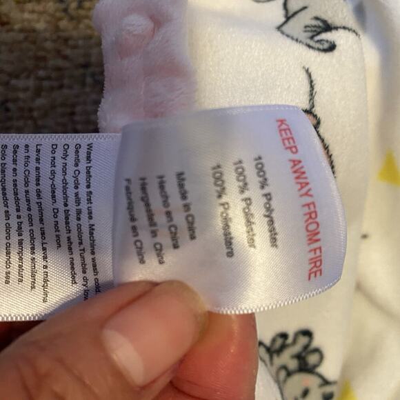 DAYSU Baby Crib Blanket Soft Double Sided Elephants Hearts Print Pink White - Picture 4 of 6